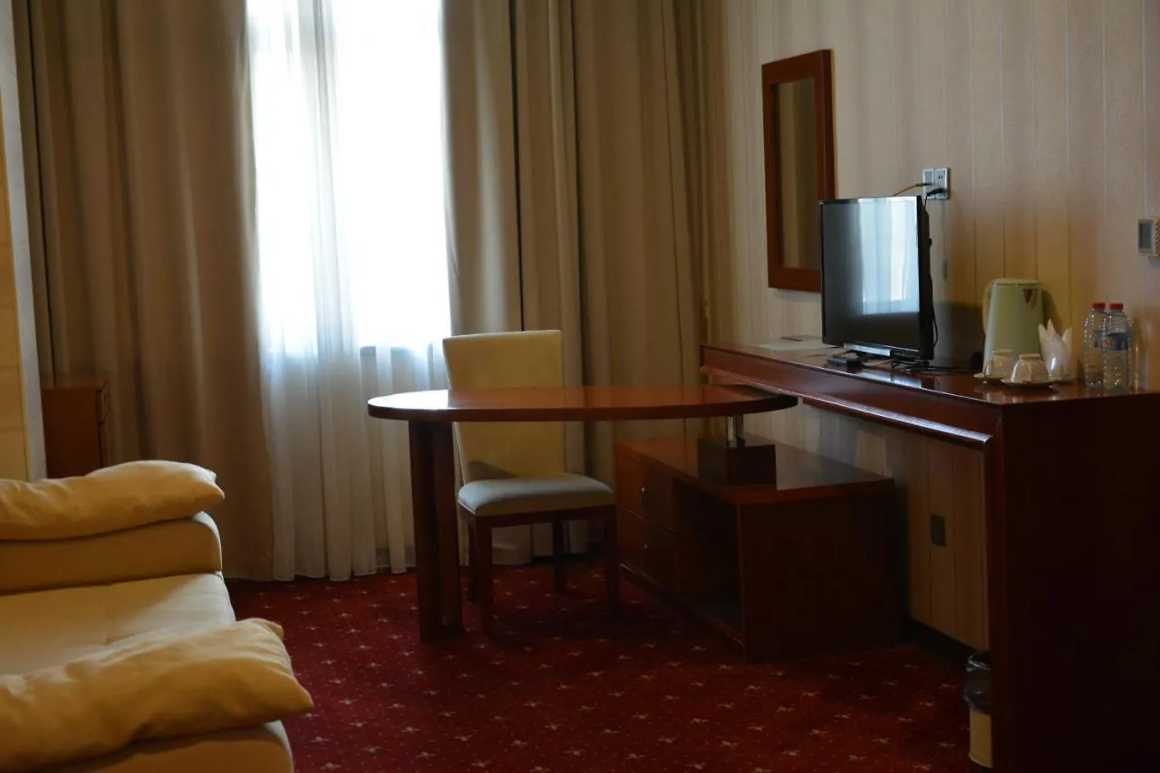 Emerald Gold Hotel 바쿠